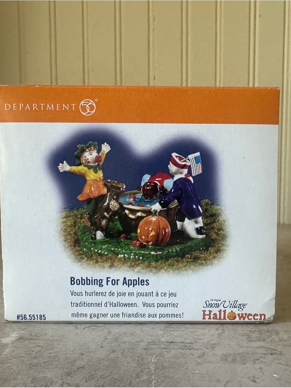 Dept 56 “Bobbing For Apples” Halloween Snow Village Accessory 55185 New In Box